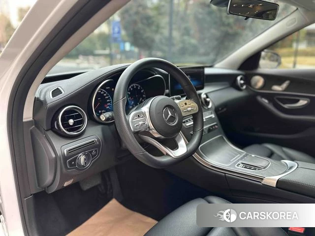 Mercedes-Benz Class C 2021 Белый из Китая, фото 4
