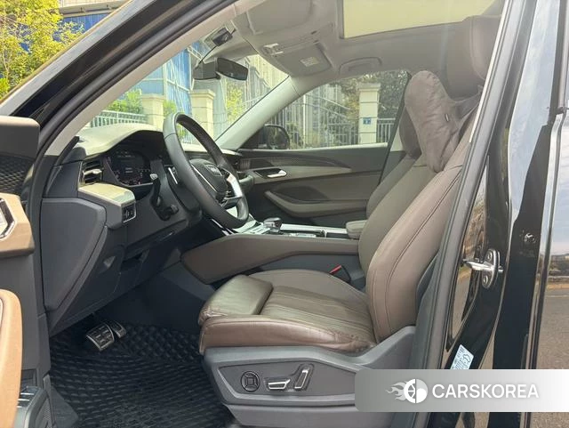 Audi Q6 2024 Черный из Китая, фото 4