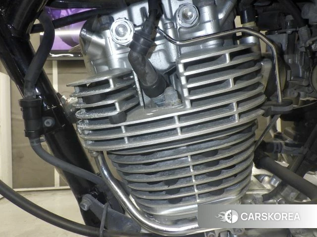 Проданный Yamaha SR 400 2014 из Японии