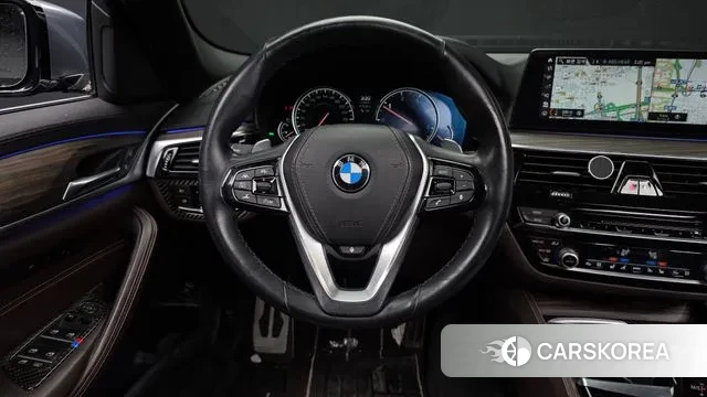 BMW 5 Series (G30) 2018 Серый из Кореи, фото 4
