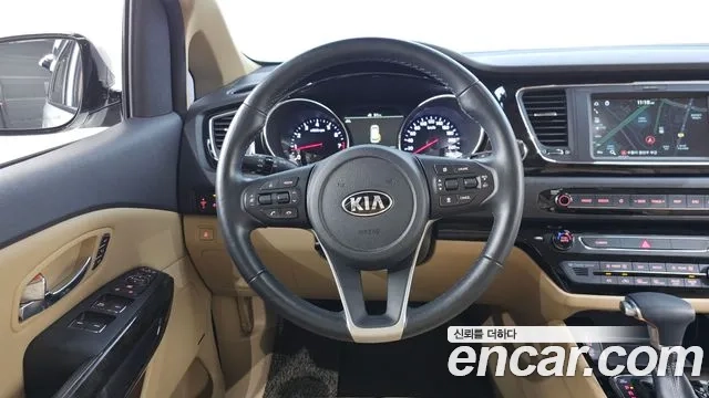Kia The New Carnival 2019 Белый из Кореи, фото 4