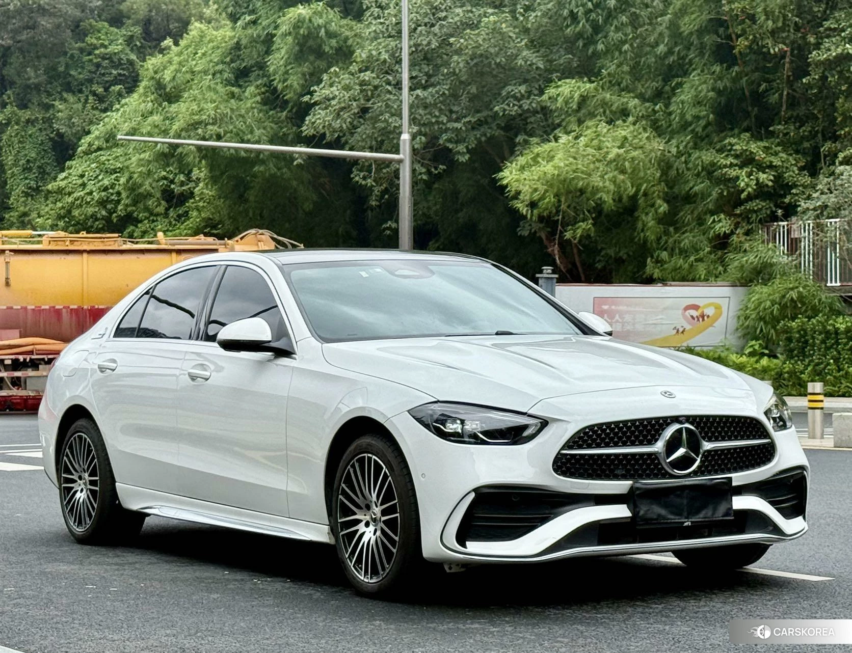 Mercedes-Benz Class C 2025 Белый из Китая, фото 4