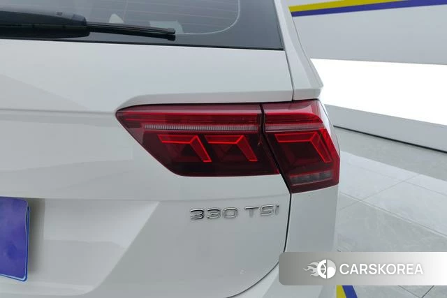 Volkswagen Tiguan L 2022 Белый из Китая, фото 4