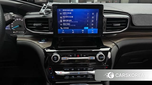 Ford Explorer 6th Generation 2021 Белый из Кореи, фото 4