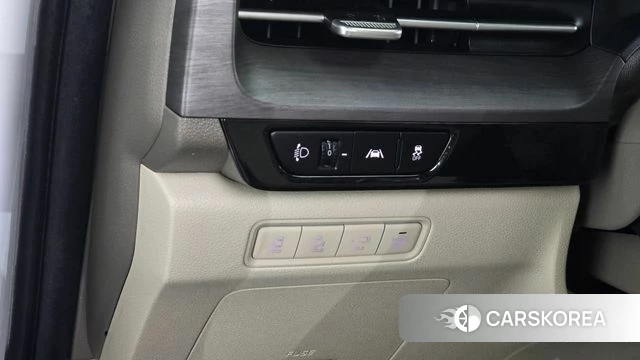 Kia Carnival 4th generation 2022 Белый из Кореи, фото 4