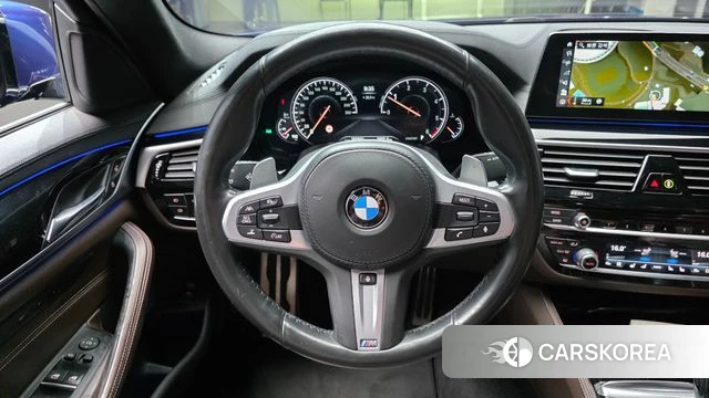 BMW 5 Series (G30) 2018 Синий из Кореи, фото 4