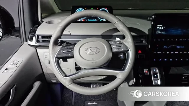 Hyundai Staria 2025 Белый из Кореи, фото 4