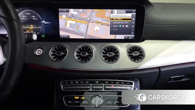 Mercedes-Benz CLS-Class C257 2019 Белый из Кореи, фото 4