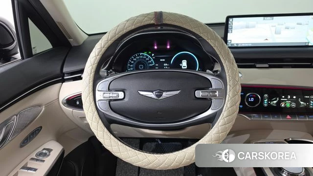 Genesis GV70 2023 Черный из Кореи, фото 4