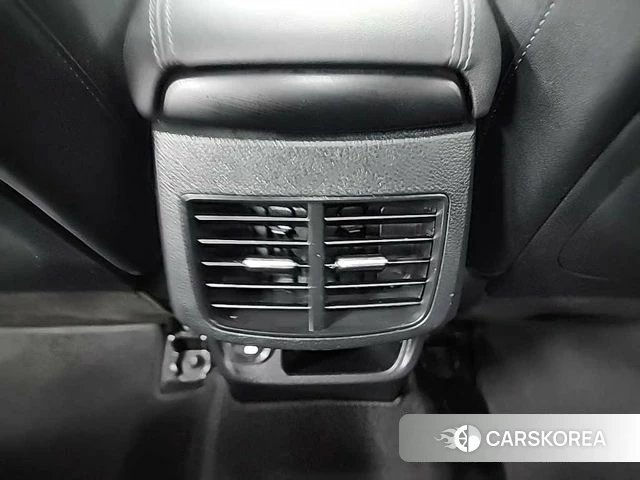 Kia Seltos 2019 Белый из Кореи, фото 4