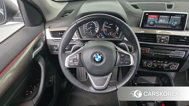 BMW X1 (F48) 2021 Черный из Кореи, фото 4