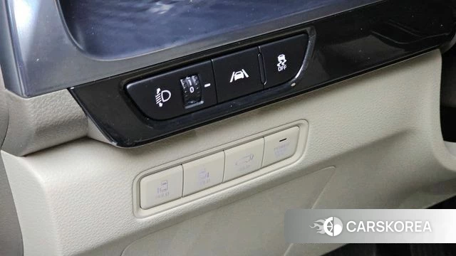 Kia Carnival 4th generation 2023 Белый из Кореи, фото 4
