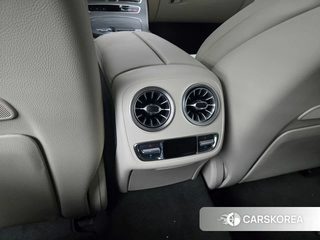 Mercedes-Benz CLS-Class C257 2023 Белый из Кореи, фото 4