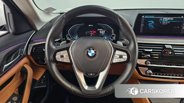 BMW 5 Series (G30) 2020 Белый из Кореи, фото 4