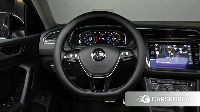 Volkswagen Tiguan second Generation 2020 Черный из Кореи, фото 4