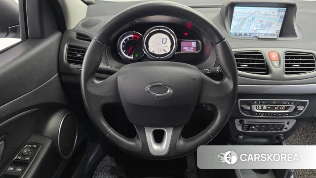 Renault Korea (Samsung) SM3 Neo 2019 Серебристо-серый из Кореи, фото 4