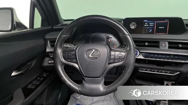 Lexus UX250h 2019 Белый из Кореи, фото 4