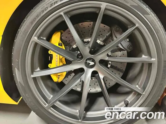 McLaren 720S id 2759165 из Кореи 4