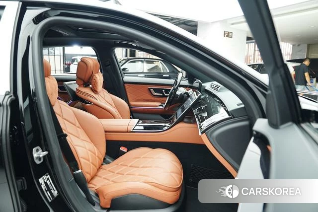 Mercedes-Benz Maybach S-class 2024 Черный из Китая, фото 4