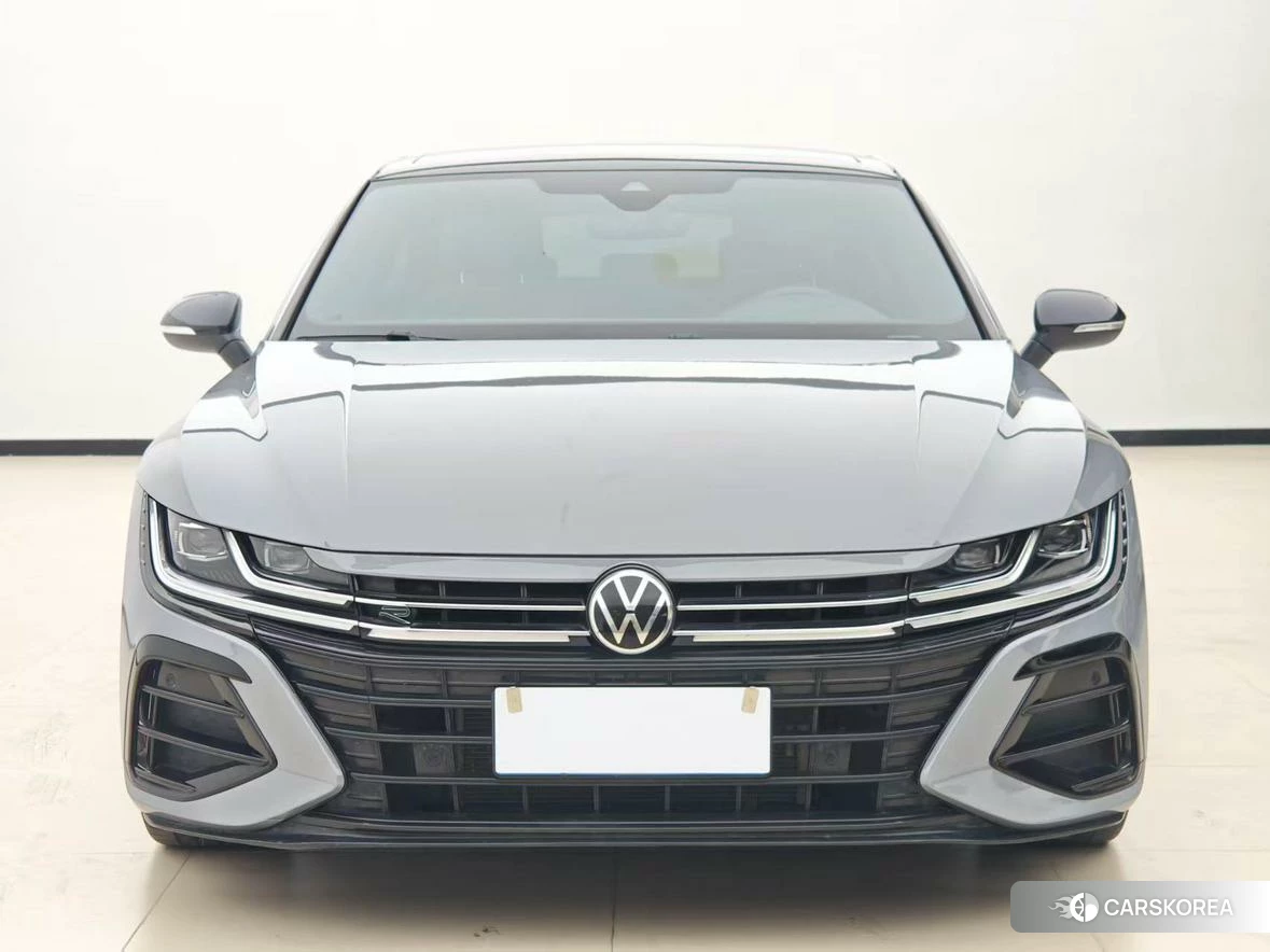 Volkswagen CC 2022 Серебристо-серый из Китая, фото 4