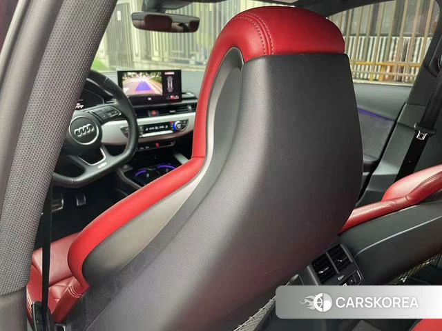 Audi S4 2021 Черный из Китая, фото 4