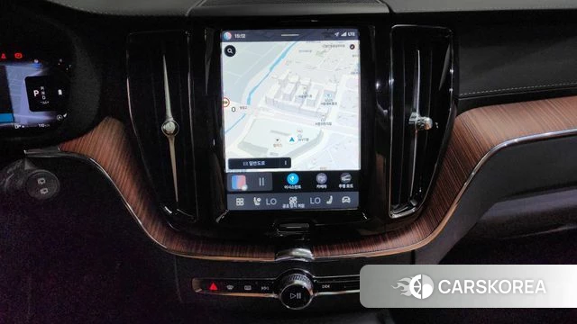 Volvo XC60 second Generation 2024 Белый из Кореи, фото 4