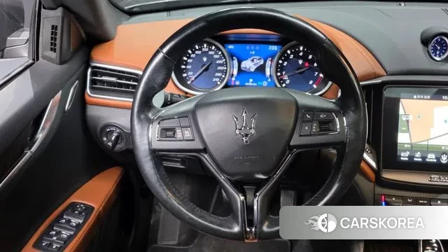 Maserati Ghibli 2018 Серый из Кореи, фото 4