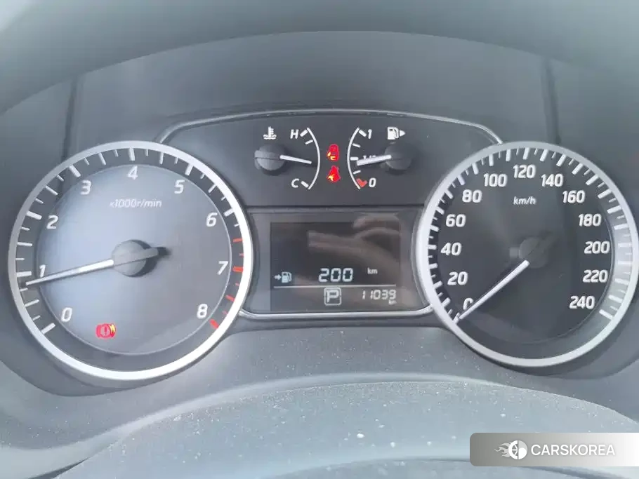 Nissan Sylphy 2025 Белый из Китая, фото 4