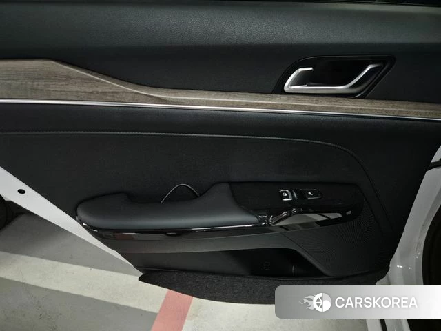 Kia K5 3rd generation 2019 Белый из Кореи, фото 4