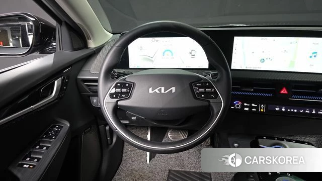 Kia EV6 2023 Серый из Кореи, фото 4