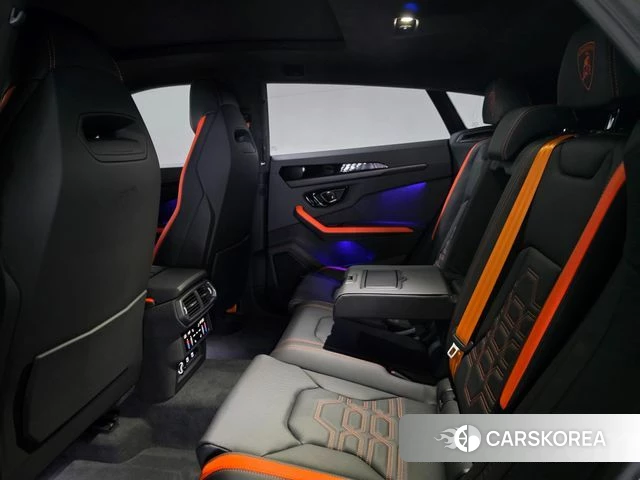 Lamborghini Urus 2026 Черный из Кореи, фото 4
