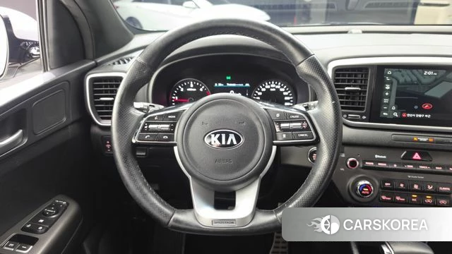 Kia Sportage The Bold 2021 Серебристо-серый из Кореи, фото 4