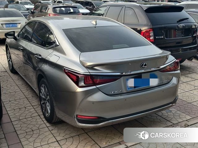 Lexus ES 2023 Другой из Китая, фото 4