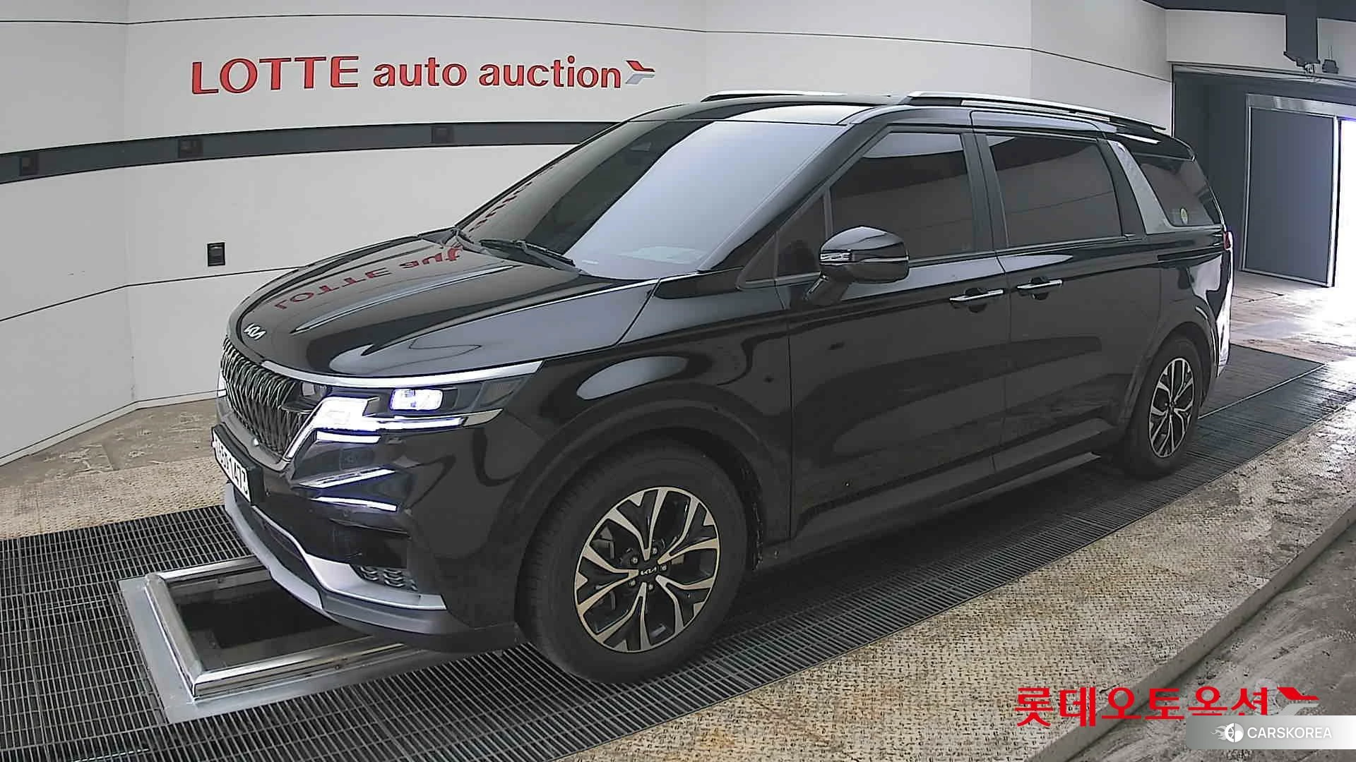 Kia Carnival 2022 Aurora Black Pearl из Кореи, фото 4