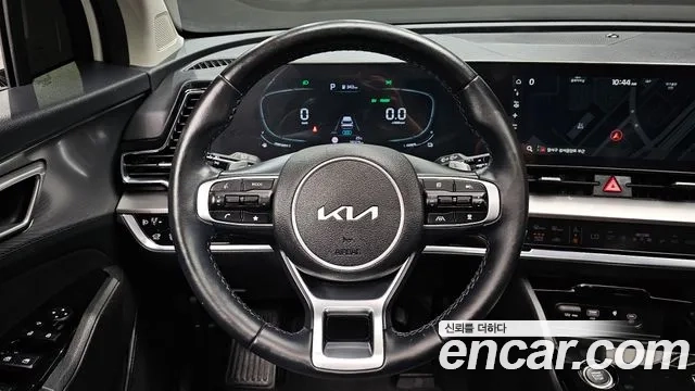 Kia Sportage 5th Generation Hybrid 2023 Белый из Кореи, фото 4