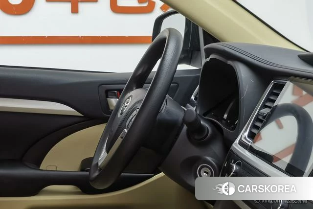 Toyota Highlander 2022 Черный из Китая, фото 4