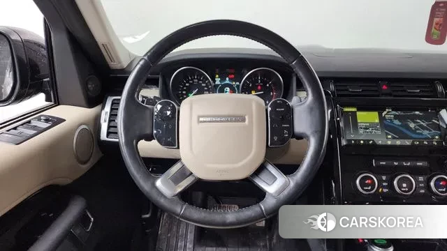 Land Rover Discovery 5 2019 Черный из Кореи, фото 4