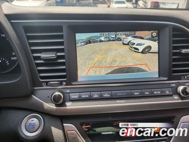 Hyundai Avante AD id 2692714 из Кореи 4