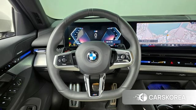 BMW 5 Series (G60) 2024 Белый из Кореи, фото 4