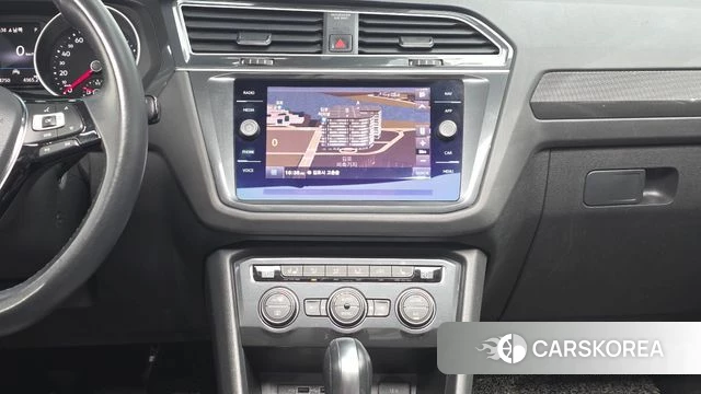 Volkswagen Tiguan second Generation 2020 Белый из Кореи, фото 4