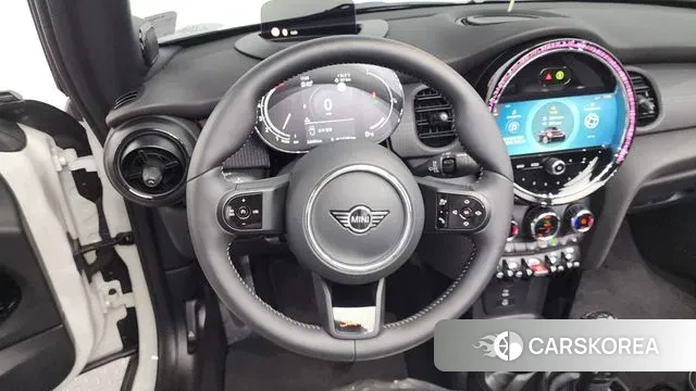 Mini Cooper S Convertible 2023 Белый из Кореи, фото 4