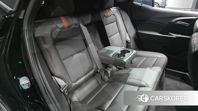 Chevrolet (GM Daewoo) Trax Crossover 2023 Черный из Кореи, фото 4