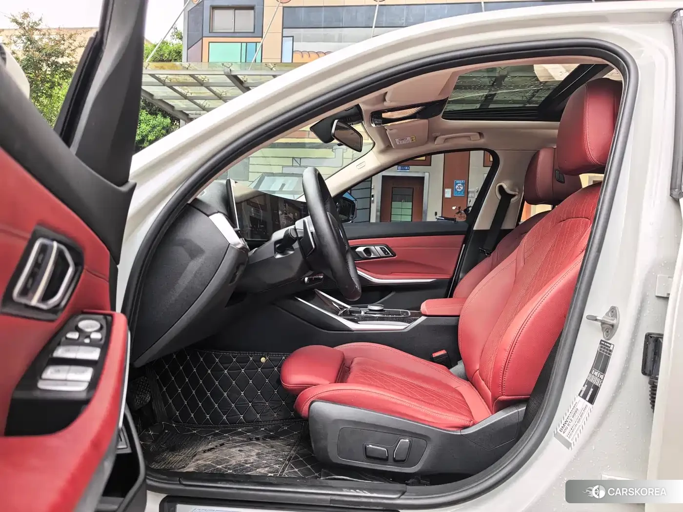 BMW 3 series 2024 Белый из Китая, фото 4
