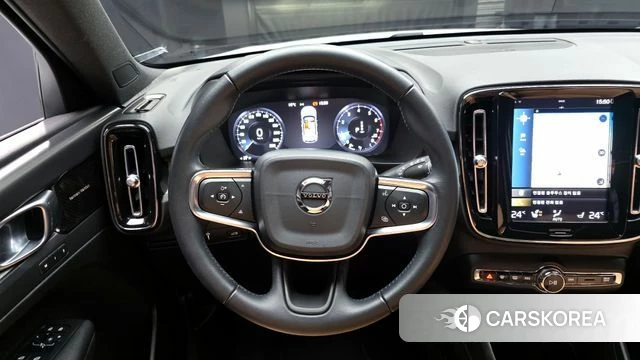 Volvo XC40 2020 Белый из Кореи, фото 4