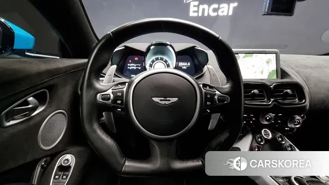 Aston Martin Vantage 2nd Generation 2019 Синий из Кореи, фото 4