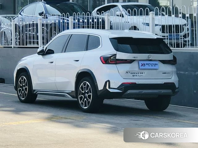 BMW X1 2024 Белый из Китая, фото 4