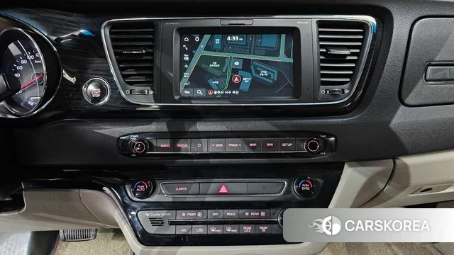 Kia The New Carnival 2018 Белый из Кореи, фото 4