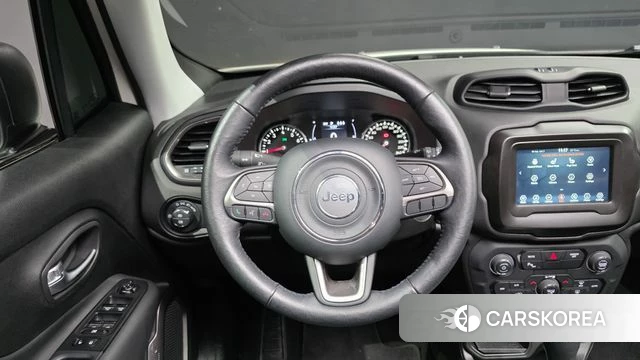 Jeep Renegade 2022 Жемчужный цвет из Кореи, фото 4