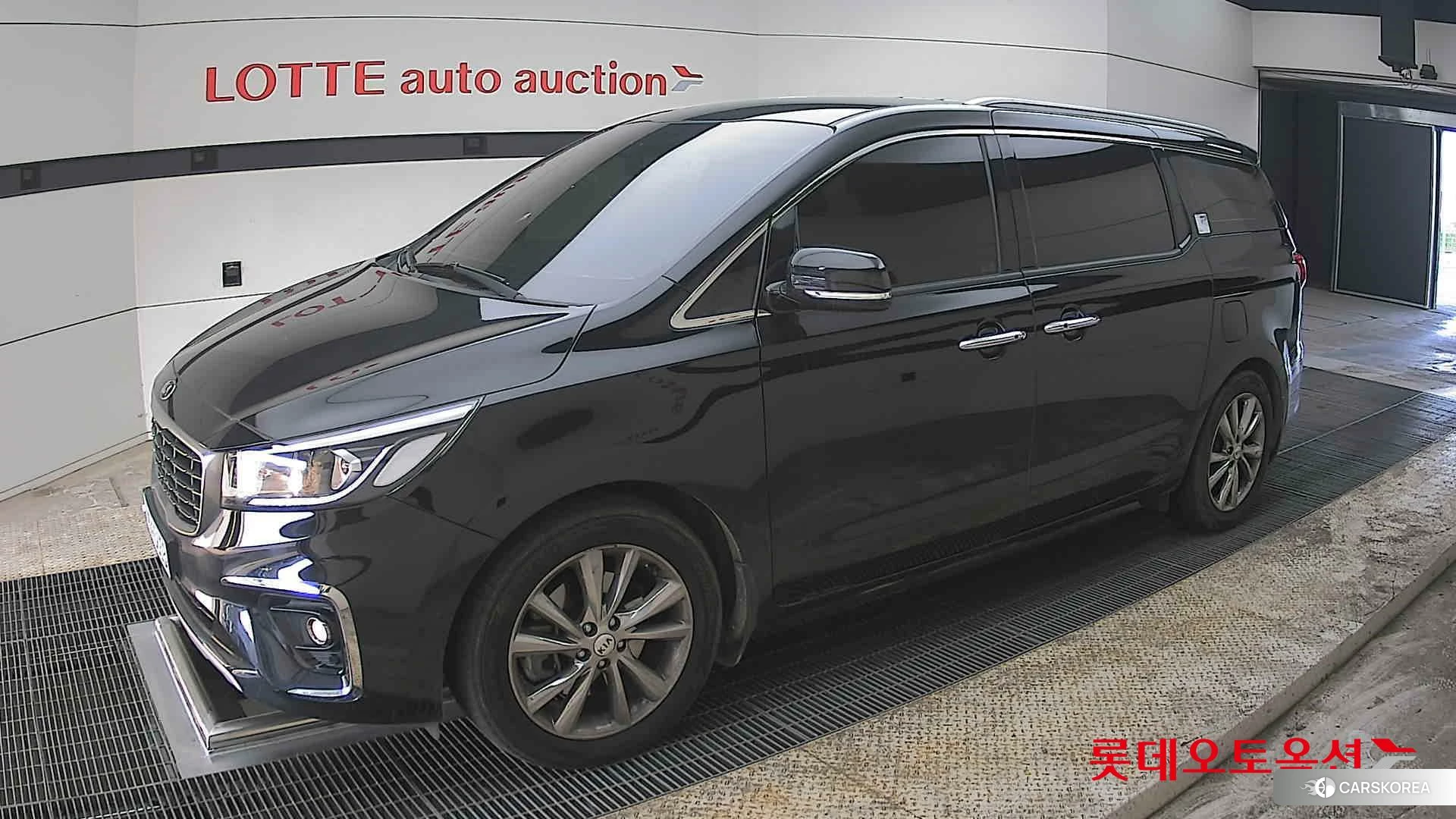 Kia Carnival 2020 Aurora Black Pearl из Кореи, фото 4