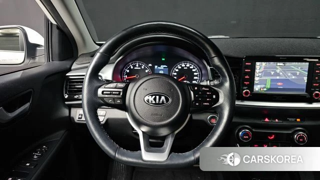Kia Stonic 2019 Белый из Кореи, фото 4
